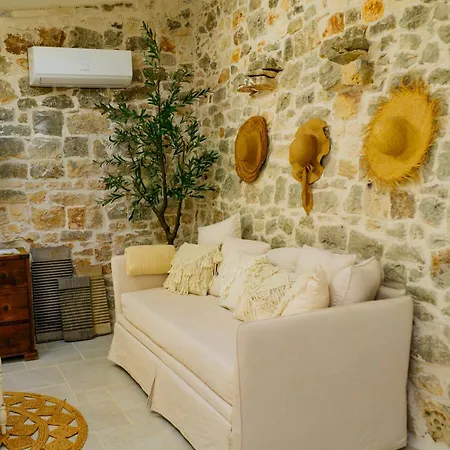 Trulli Di Mamma Marì By Sthey * Castellana Grotte